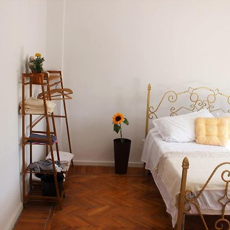 Entire Serviced Apartment With A Beautiful View ティラナ エクステリア 写真